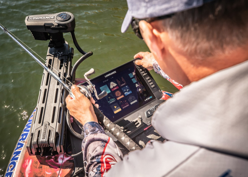 Lowrance HDS PRO 9 Без датчика